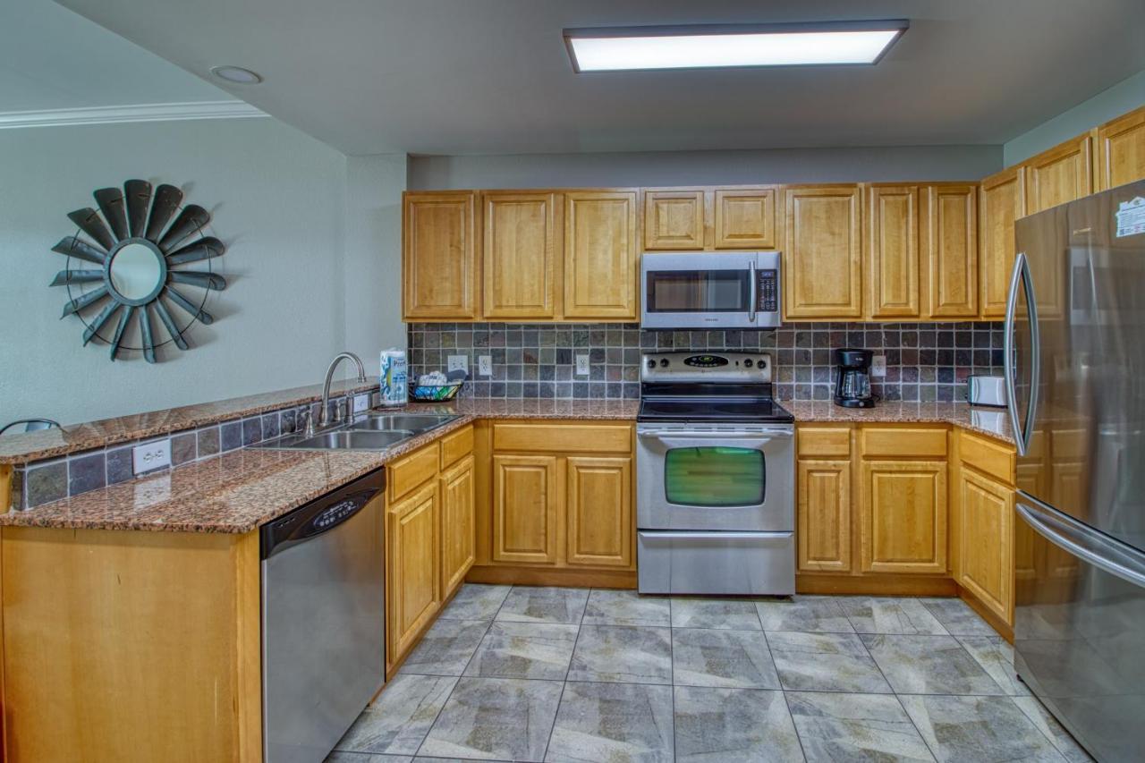 Fantastic Location! River And Mountain Views 2Br/2Ba Sleeps 6 Pigeon Forge Exterior photo